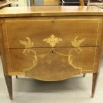 911 8421 CHEST OF DRAWERS